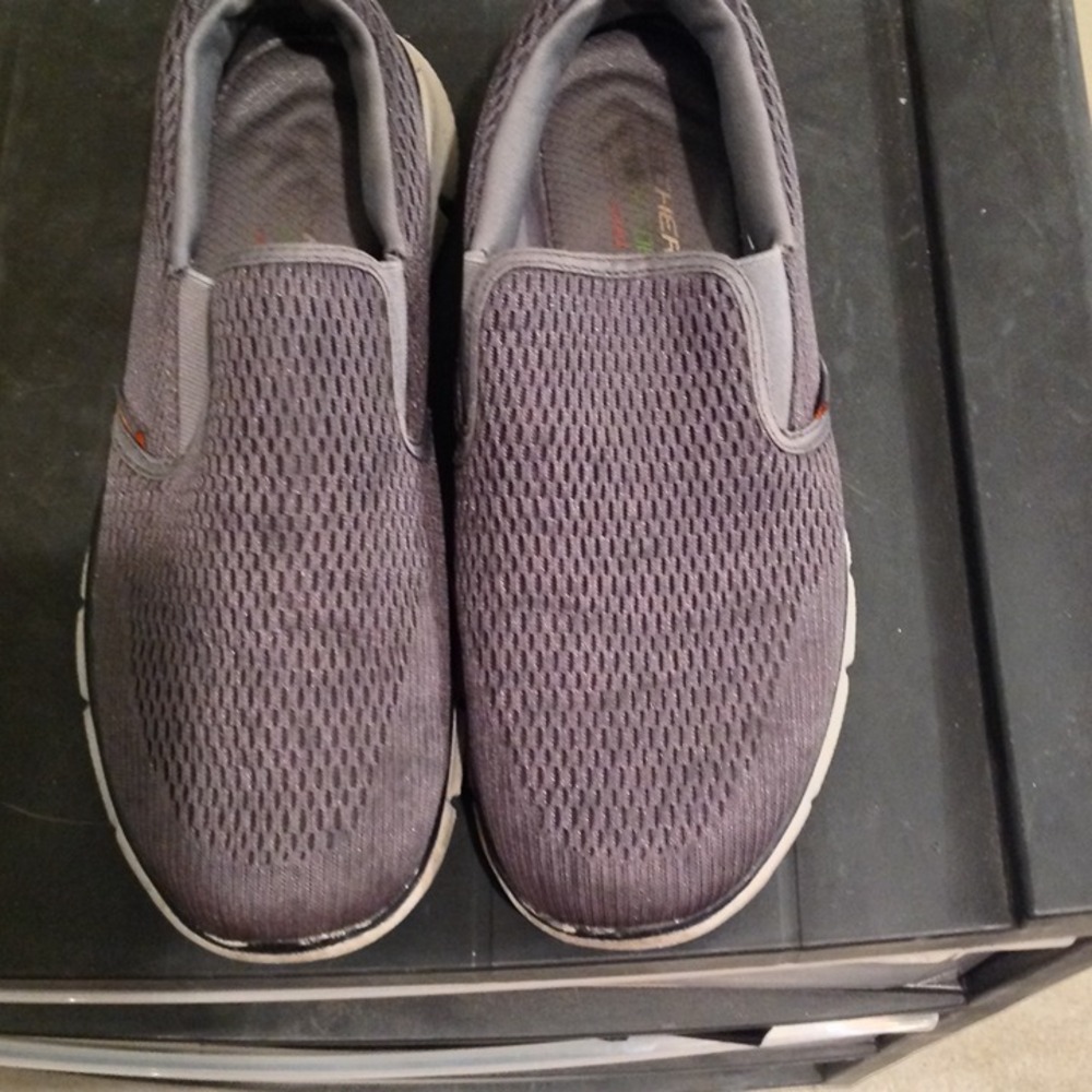 Skechers Memory Foam Slip On Size 10 1/2